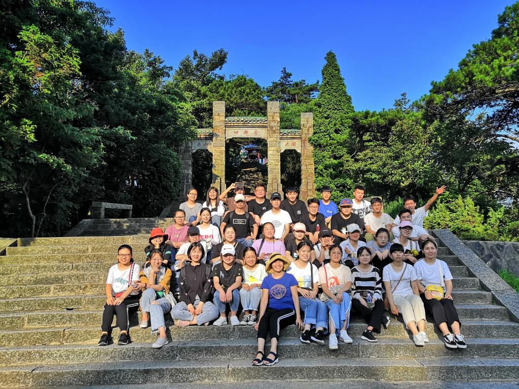 商學院2018級旅游管理專業圓滿完成認識實習工作，聚焦園區管理服務實踐